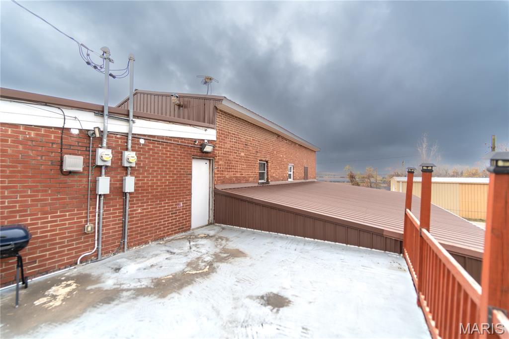 Alton - Commercial Sale
