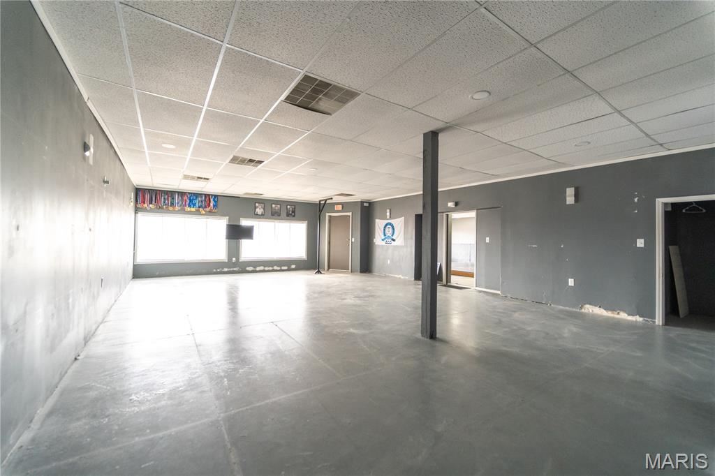Alton - Commercial Sale