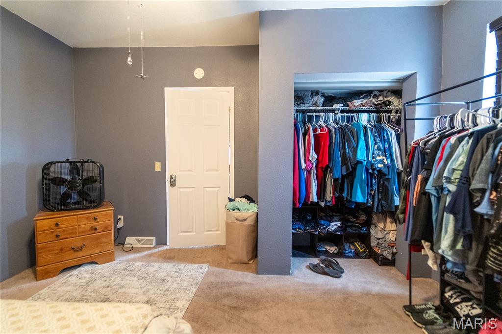 Alton - Commercial Sale