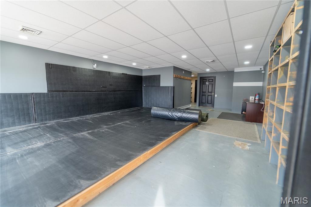 Alton - Commercial Sale