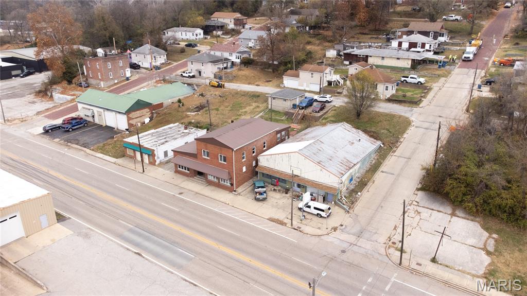 Alton - Commercial Sale