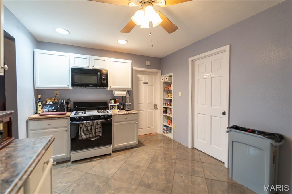 Alton - Commercial Sale