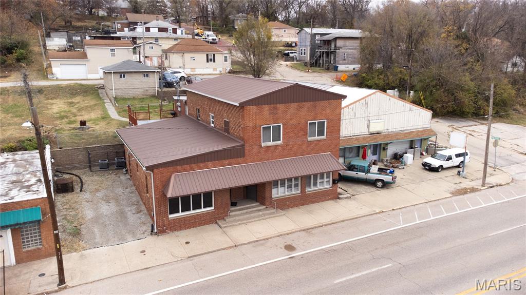 Alton - Commercial Sale