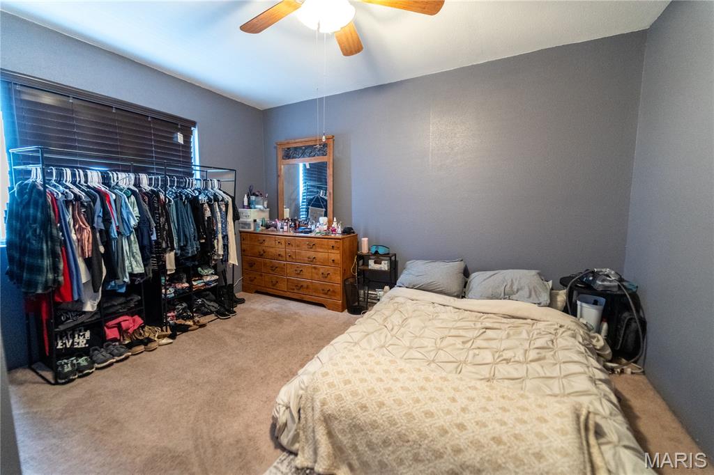 Alton - Commercial Sale