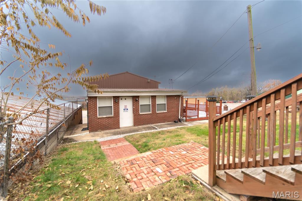 Alton - Commercial Sale