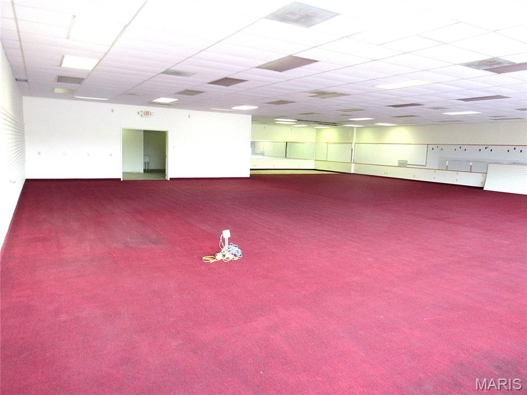 Center Park South - Commercial Lease