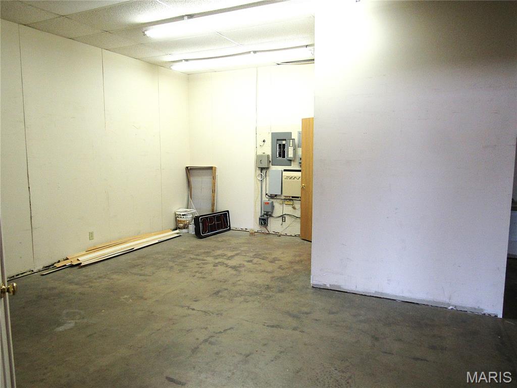 Center Park South - Commercial Lease