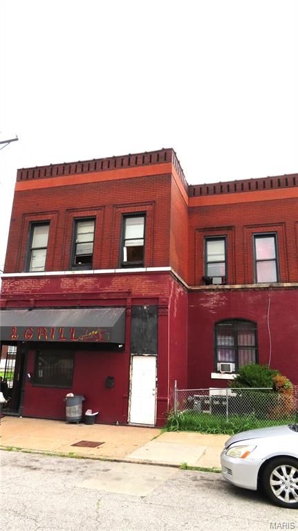 Crawfords & Franks - Commercial Sale