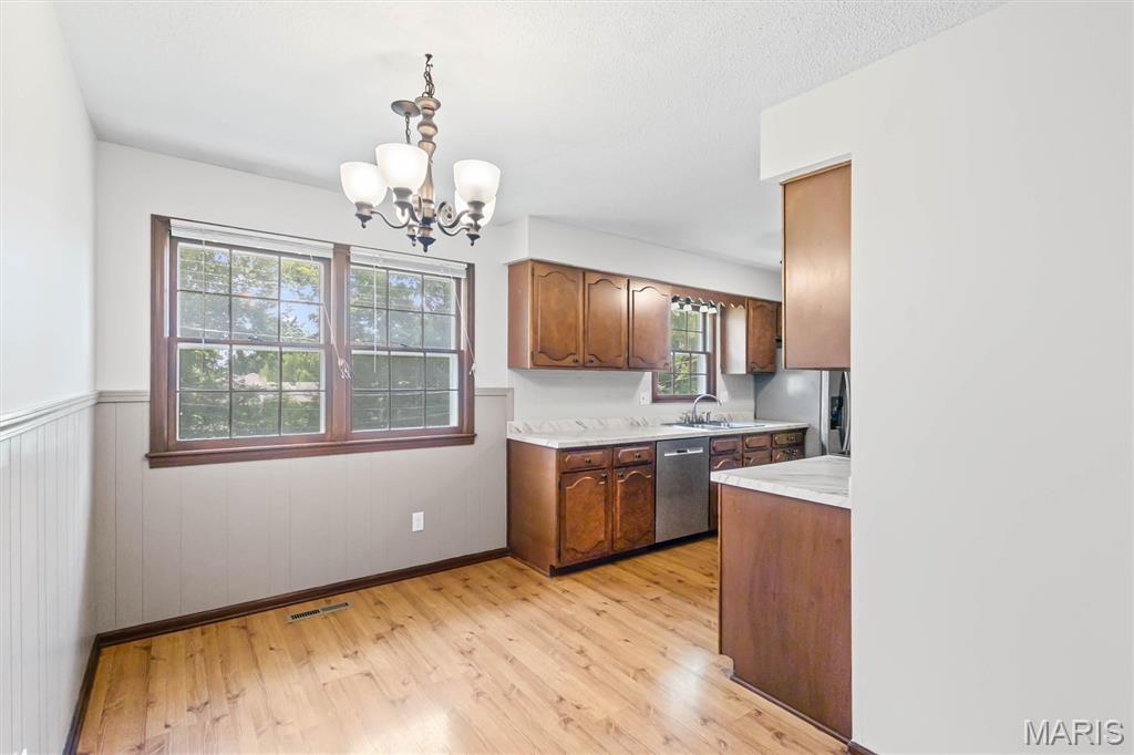 VALLEY VIEW GARDENS - Residential