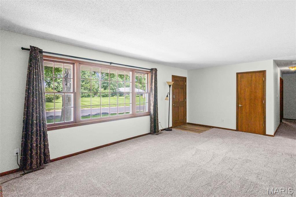 VALLEY VIEW GARDENS - Residential