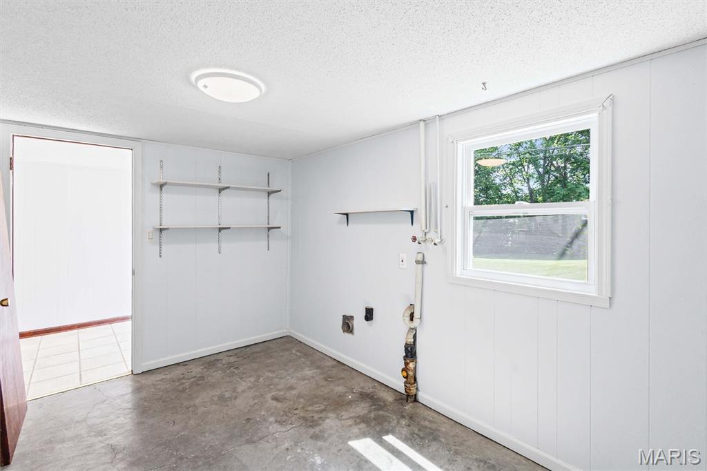 VALLEY VIEW GARDENS - Residential