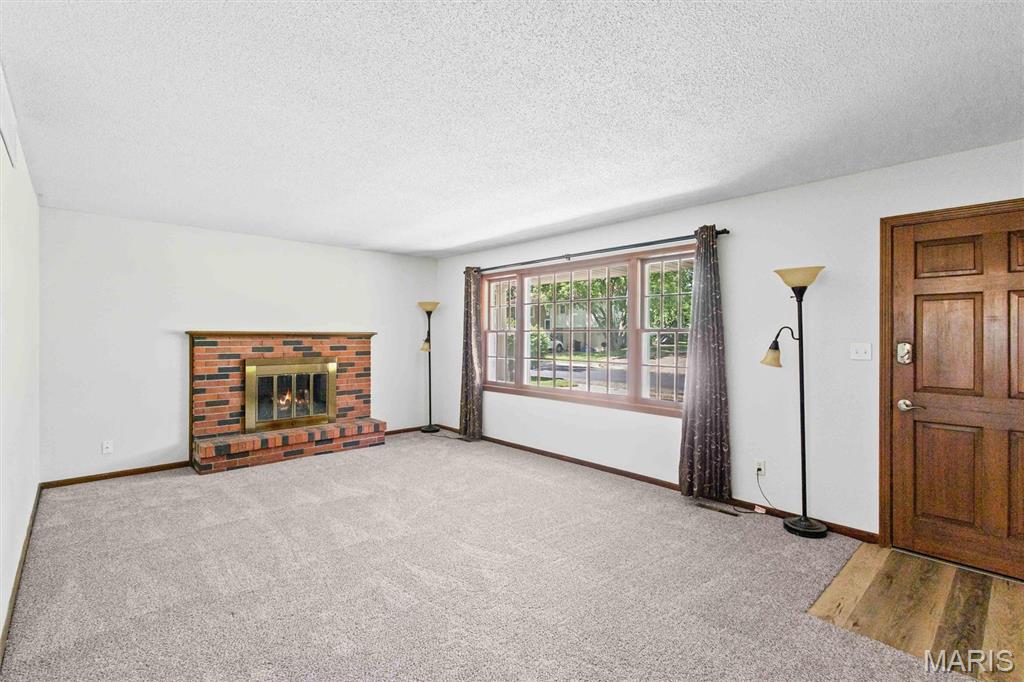 VALLEY VIEW GARDENS - Residential
