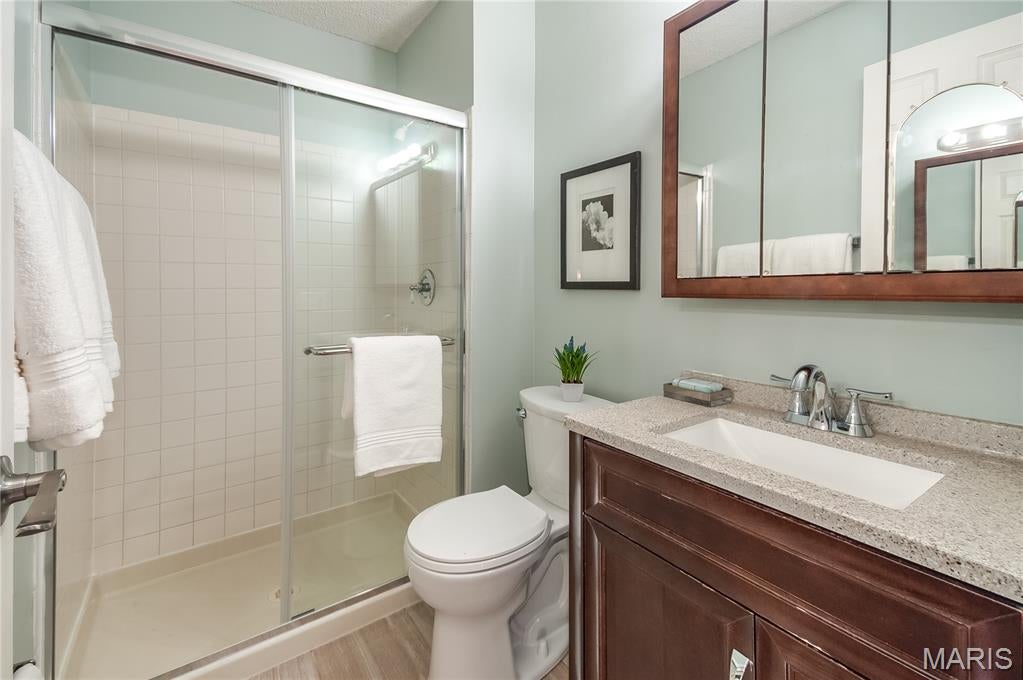Meadow Pkwy - Residential