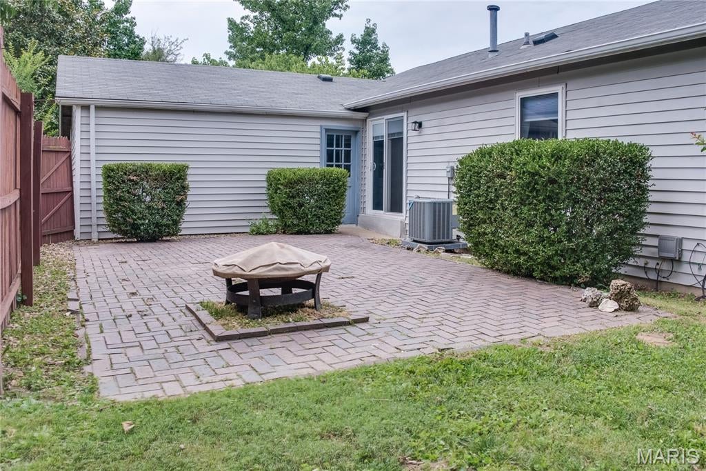 Meadow Pkwy - Residential