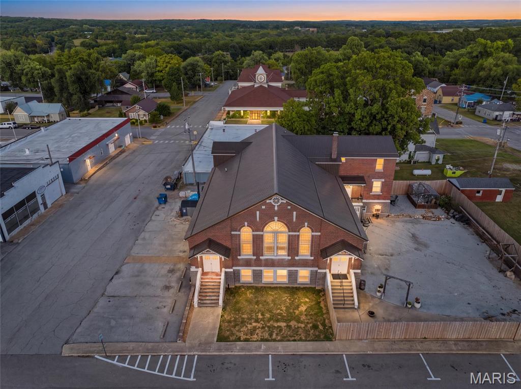 n/a - Commercial Sale