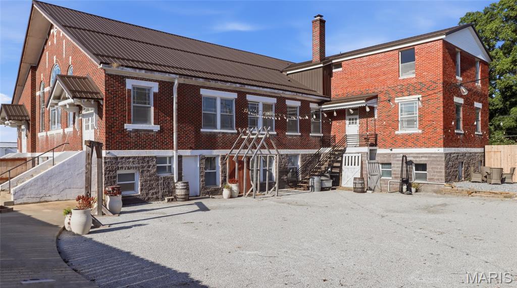 n/a - Commercial Sale