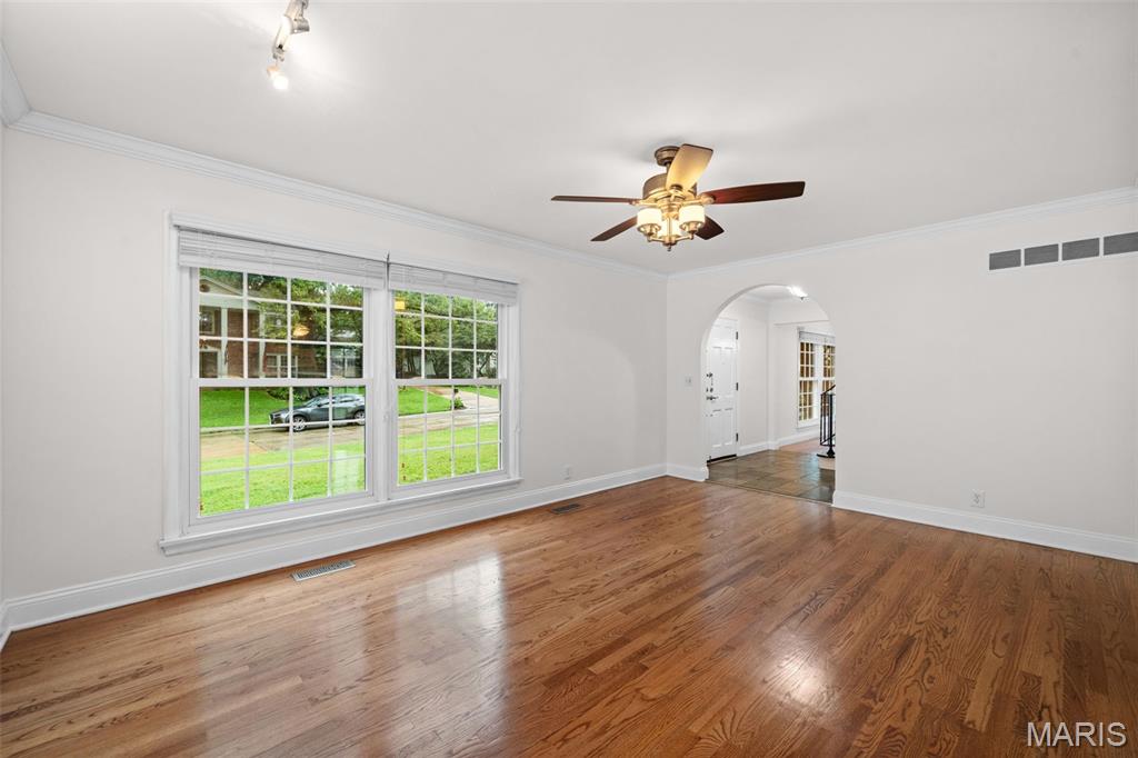 Westbury 4 - Residential
