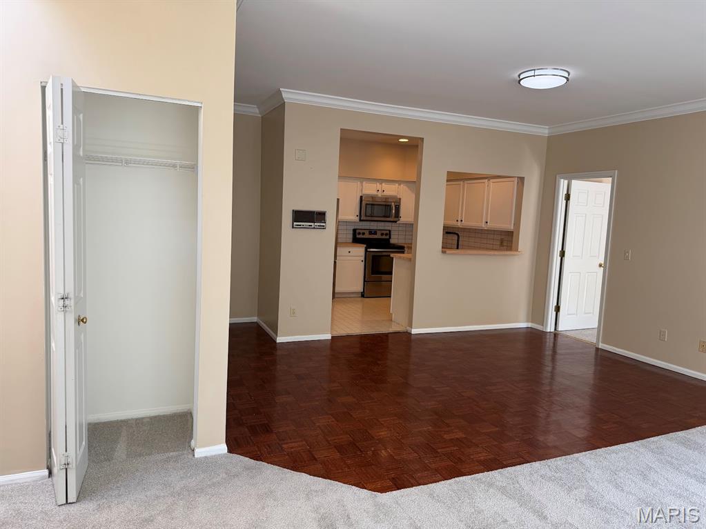 Briarcliff Condominium complex - Residential