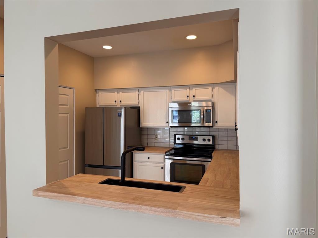 Briarcliff Condominium complex - Residential