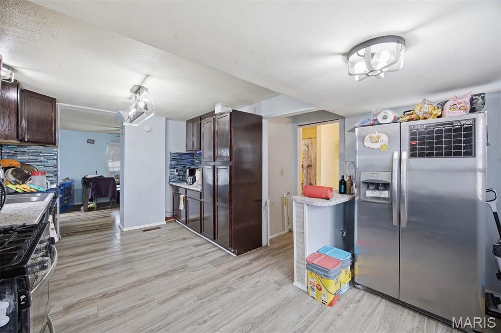 Middle Carlyle - Residential