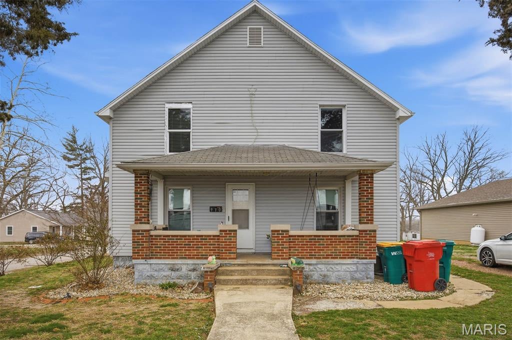 Middle Carlyle - Residential