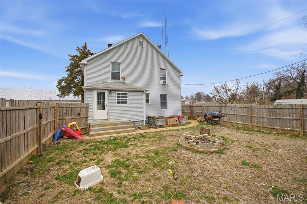 Middle Carlyle - Residential