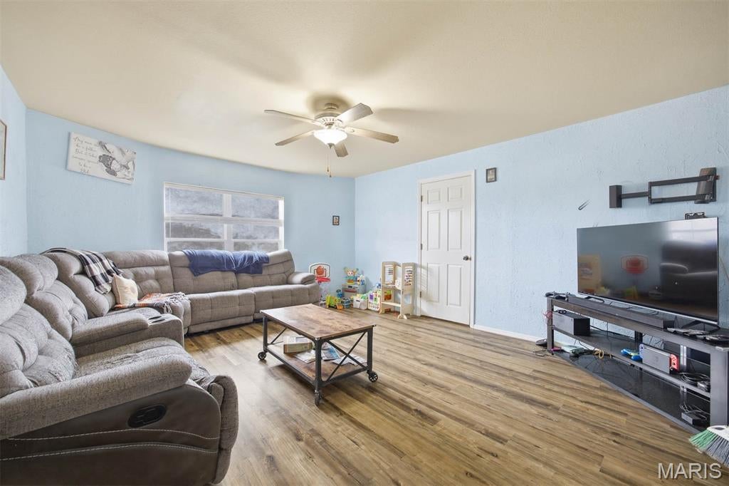 Middle Carlyle - Residential
