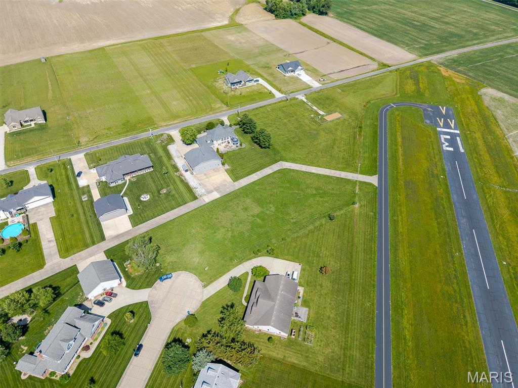 Metro-East Airpark - Land