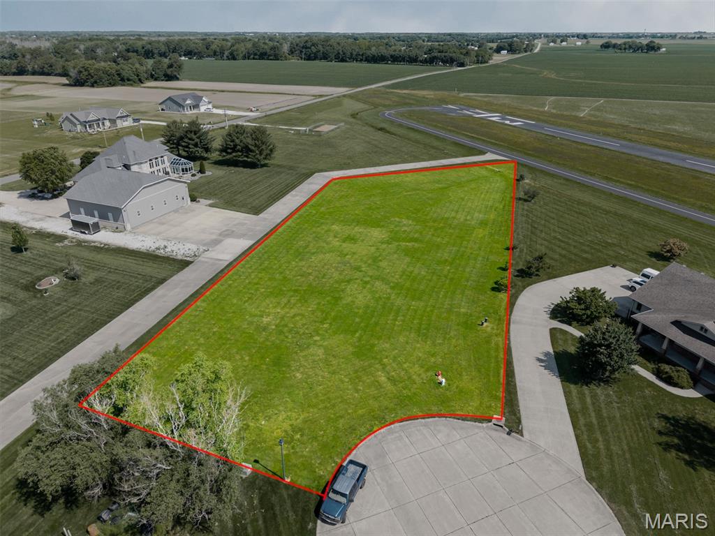 Metro-East Airpark - Land
