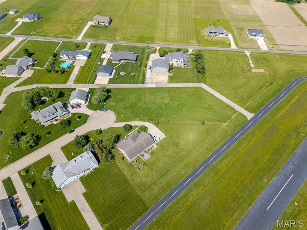 Metro-East Airpark - Land