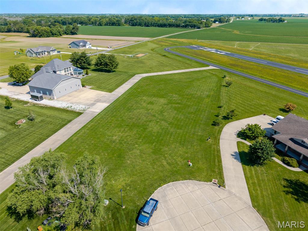 Metro-East Airpark - Land