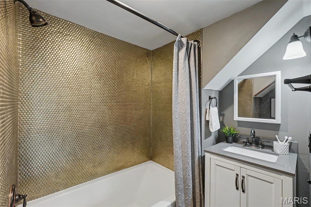 City/St Charles - Residential
