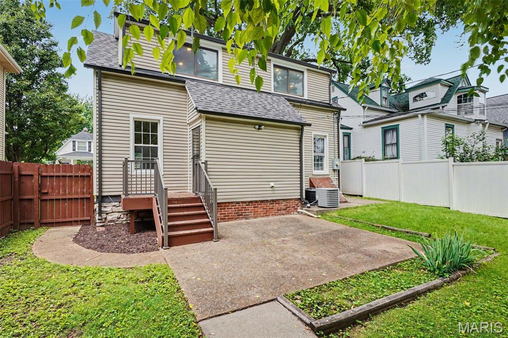 City/St Charles - Residential