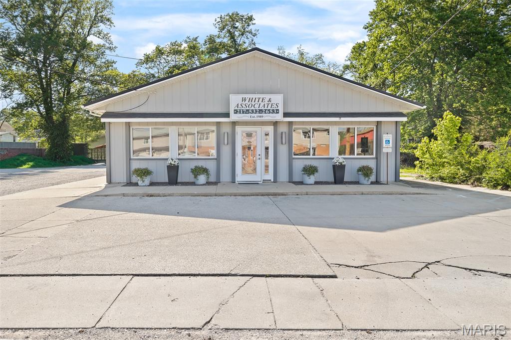 Not in a subdivision - Commercial Sale