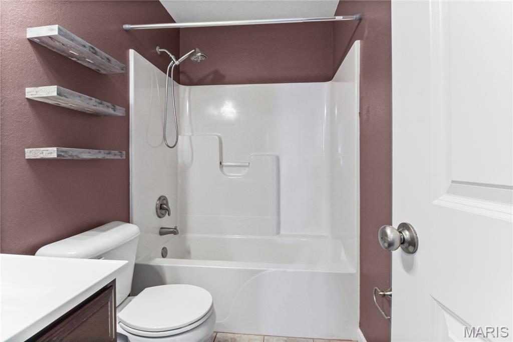 Twelve Oaks - Residential