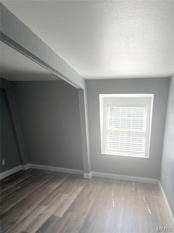PINETREE ESTATES - Residential Lease