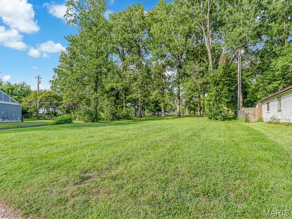 Meadowdale Heights 1st Add - Land