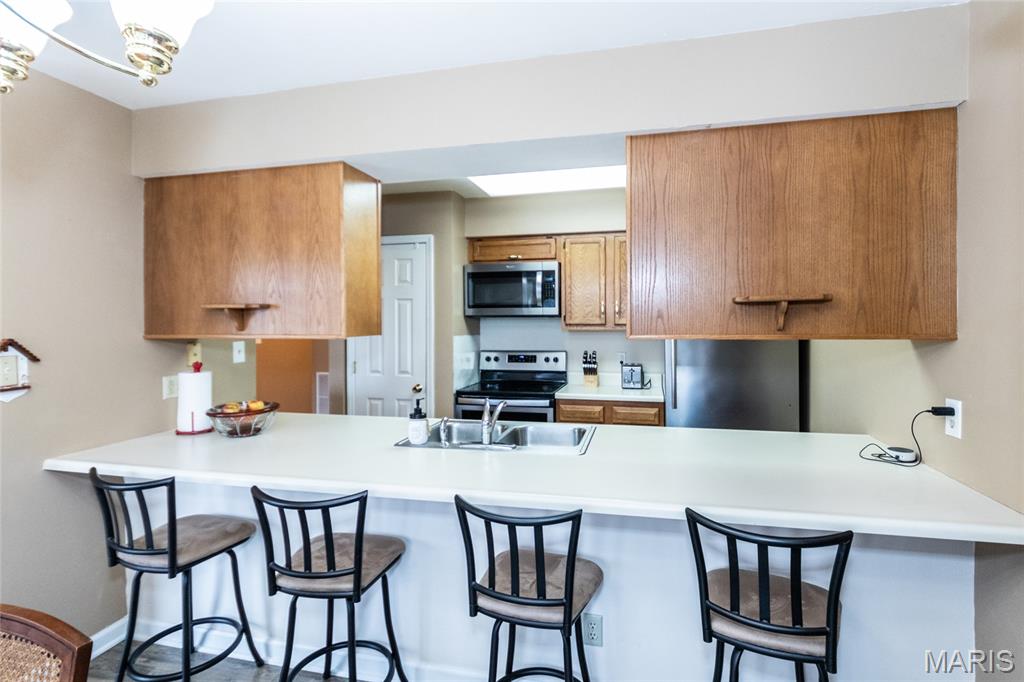 Whitehall Place Condo Ph Three - Residential