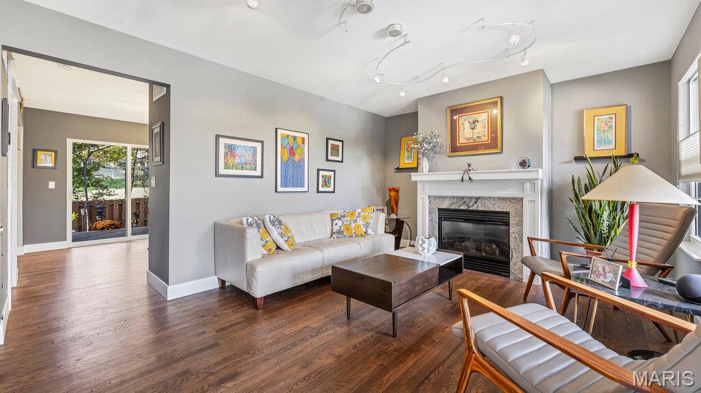 Parkway Villas - Residential