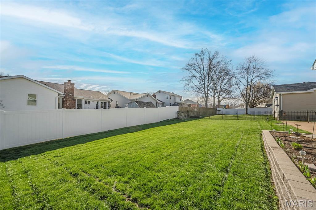 Whitestone 3 - Residential