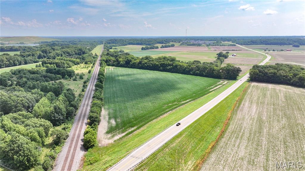 Not in a subdivision - Land