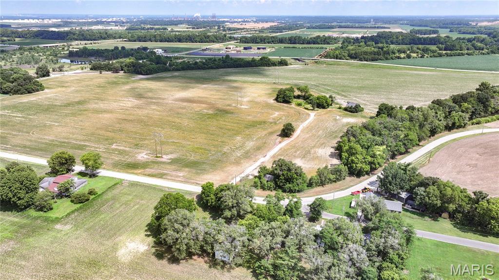 Not in a subdivision - Land