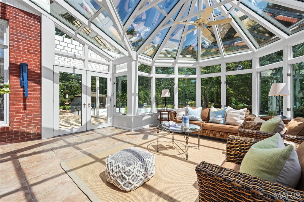 Longrove Lane - Residential