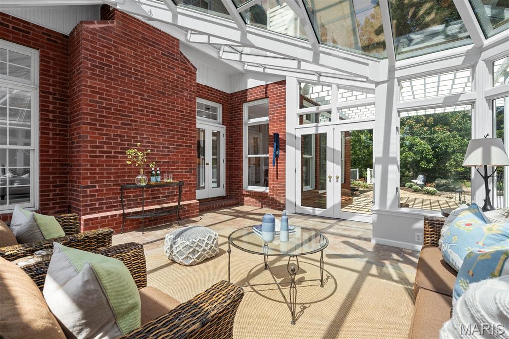 Longrove Lane - Residential