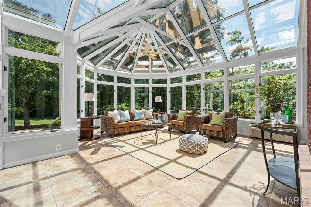Longrove Lane - Residential