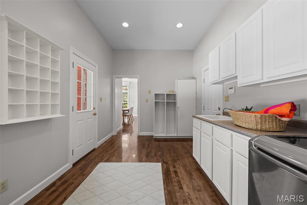 Longrove Lane - Residential