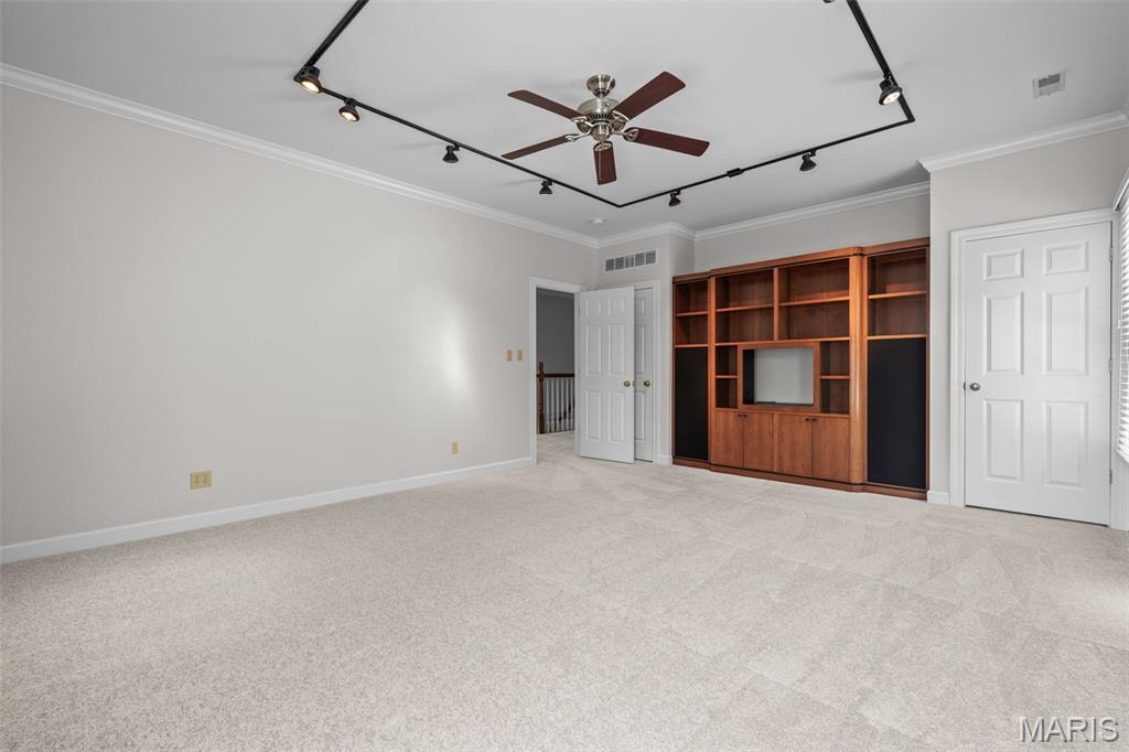 Longrove Lane - Residential