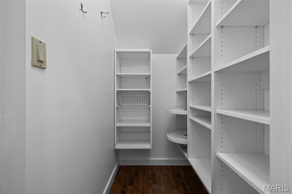 Longrove Lane - Residential