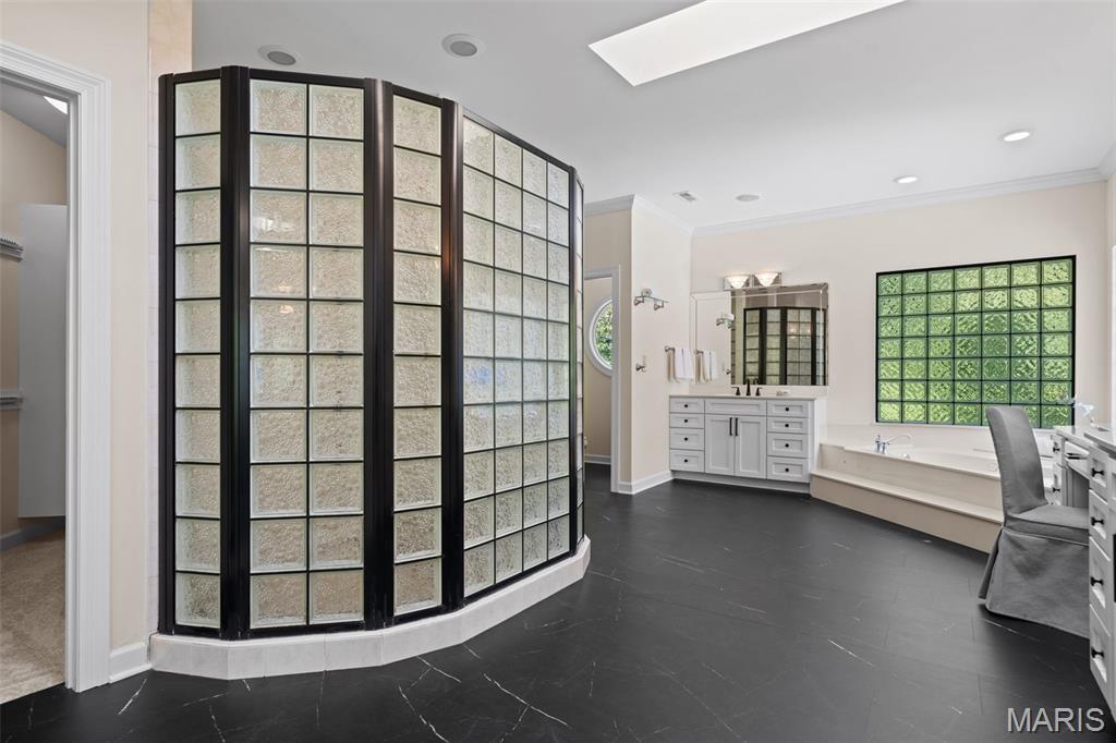 Longrove Lane - Residential