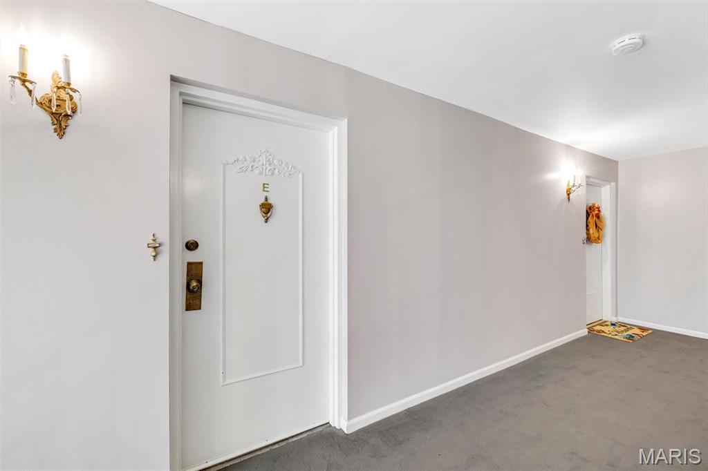 Chateau De Ville Condo Sec - Residential